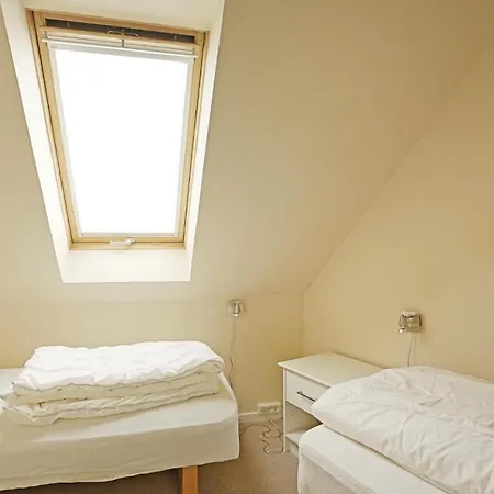 Two-bedroom In Apartamento Gudhjem